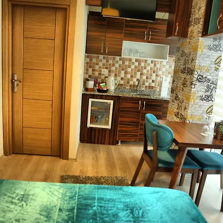 The Corner Palace 2* Estambul
