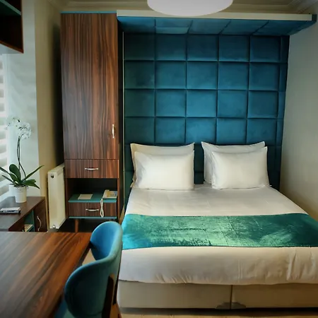 Apart Otel The Corner Palace