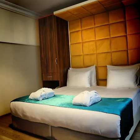 The Corner Palace Apart Otel