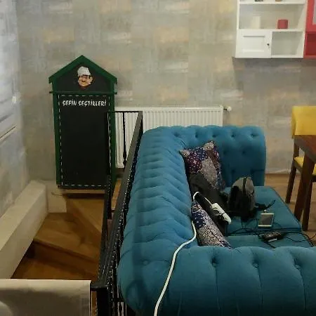 アパートホテル The Corner Palace