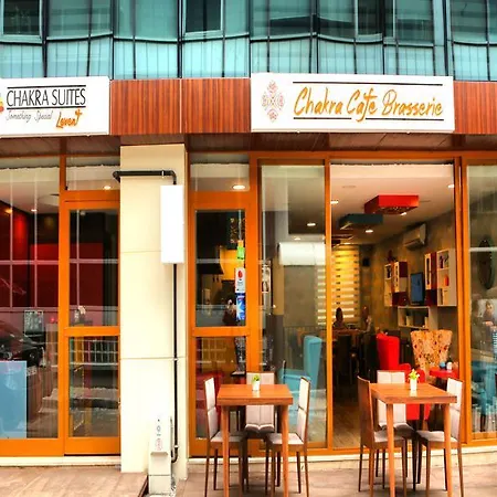 The Corner Palace 2*